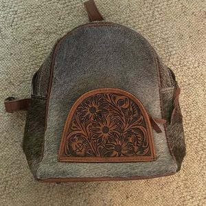 American Darling Small Backpack, used twice, excellent condition